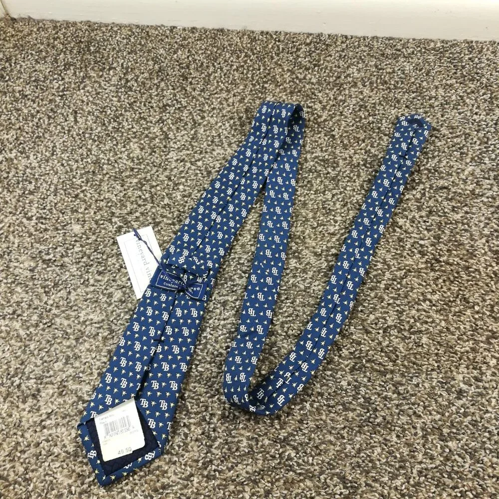 NWT Tampa Bay Rays Neck Tie Vineyard Vines Silk Boys 48.5L 3.25W